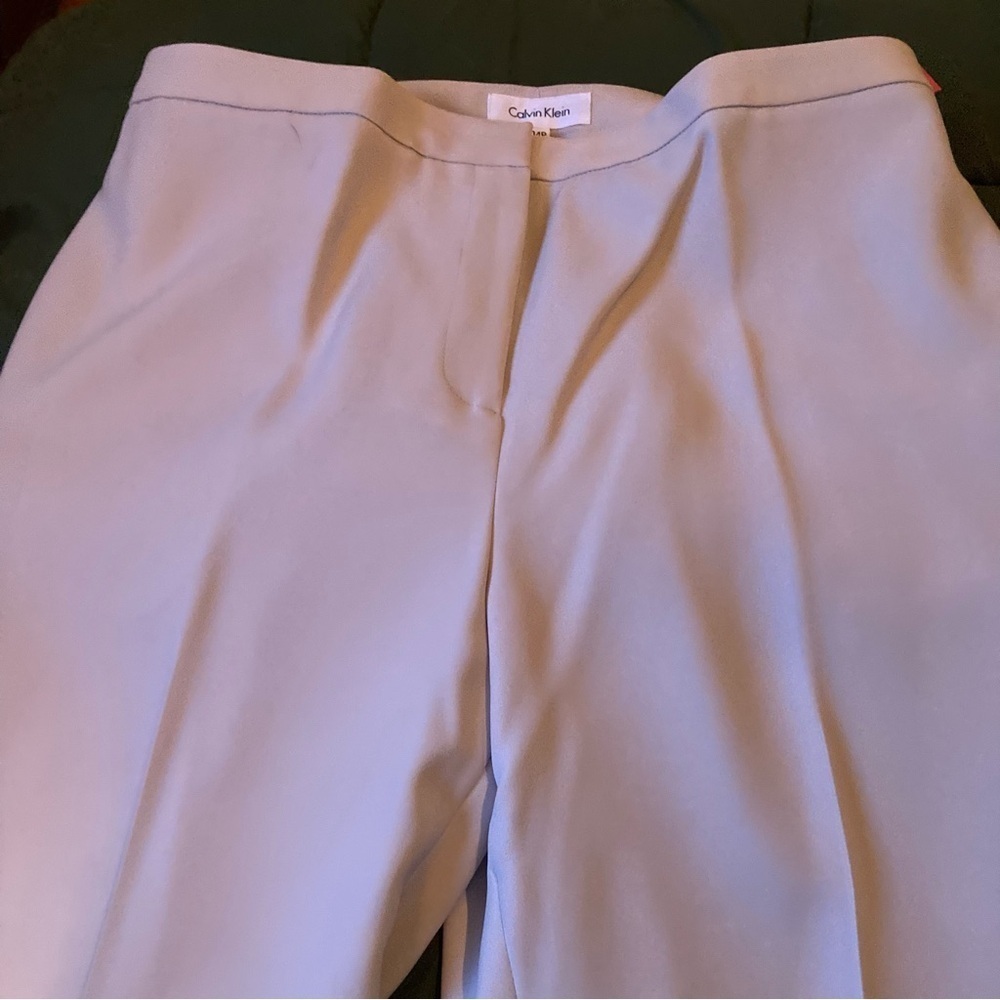 Calvin Klein Women’s Two-Piece Suit - Blazer & Pants Set in Cream, Size p14 - Picture 2 of 3